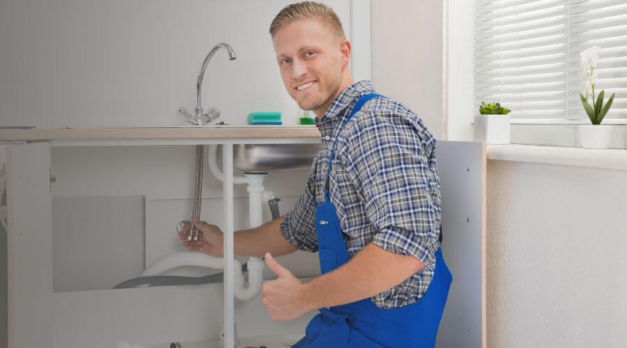 24 Hour Plumbing Service in D Lo, MS